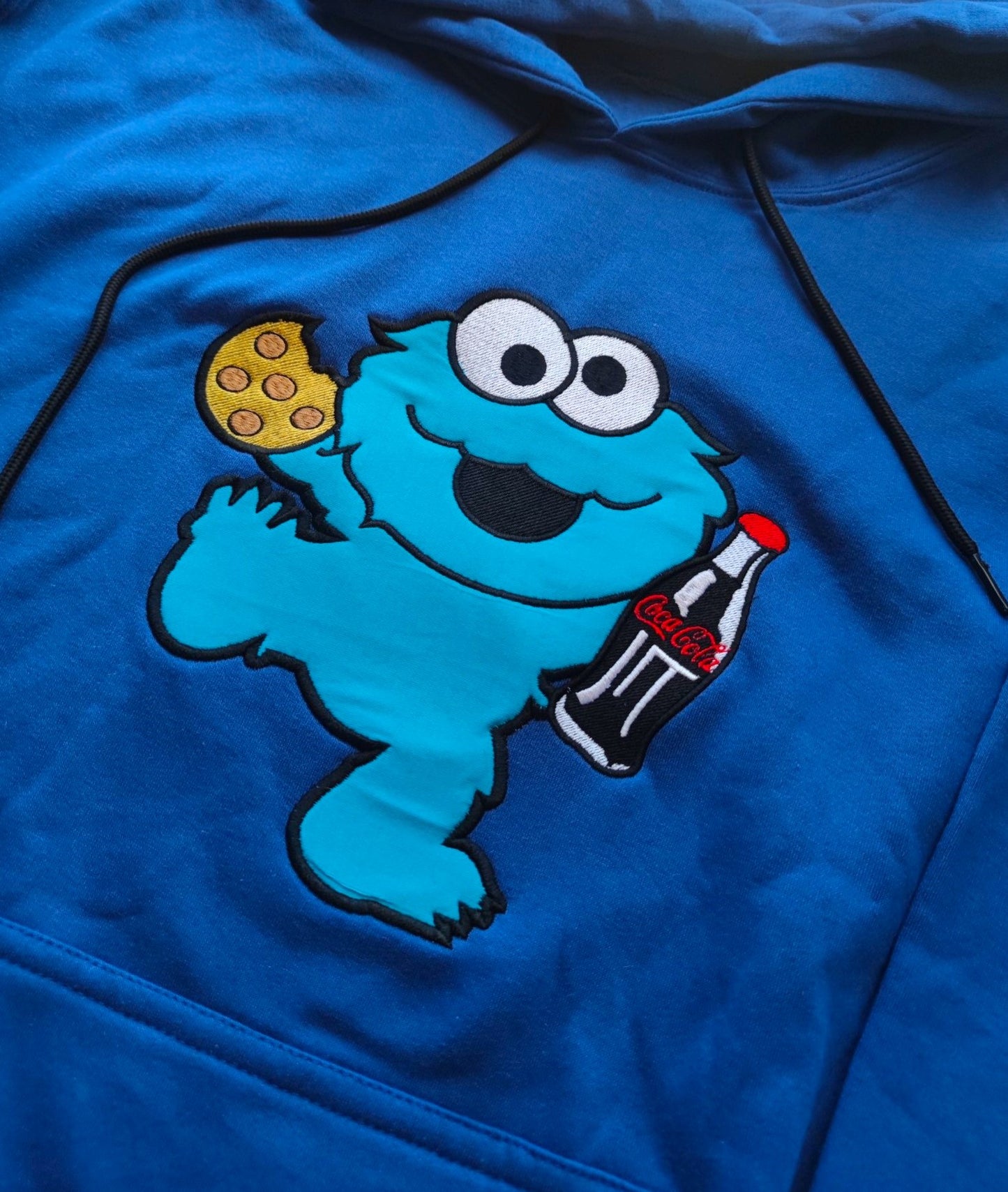 Buzo MONSTRUO COME GALLETAS