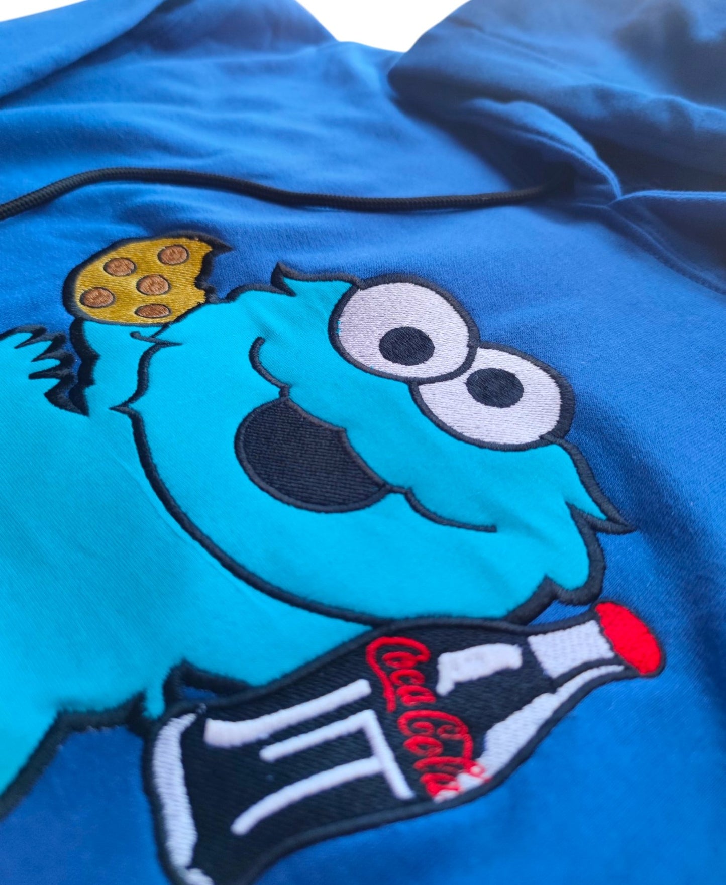 Buzo MONSTRUO COME GALLETAS