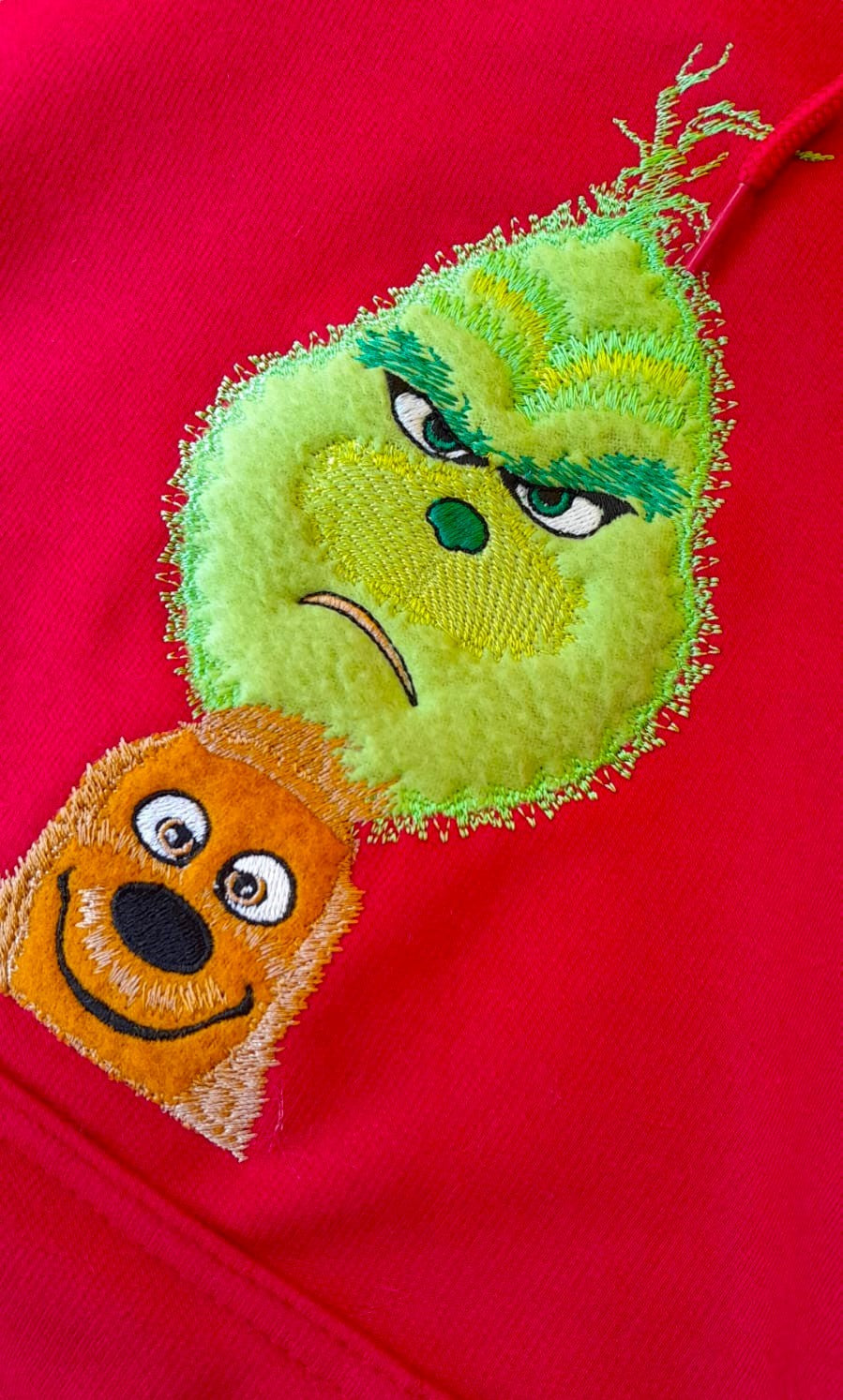 Buzo EL GRINCH Y MAX