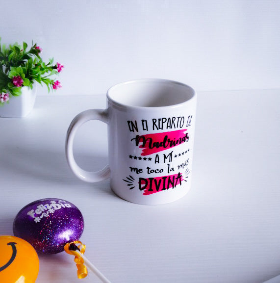 Mug MADRINA DIVINA (Frase)