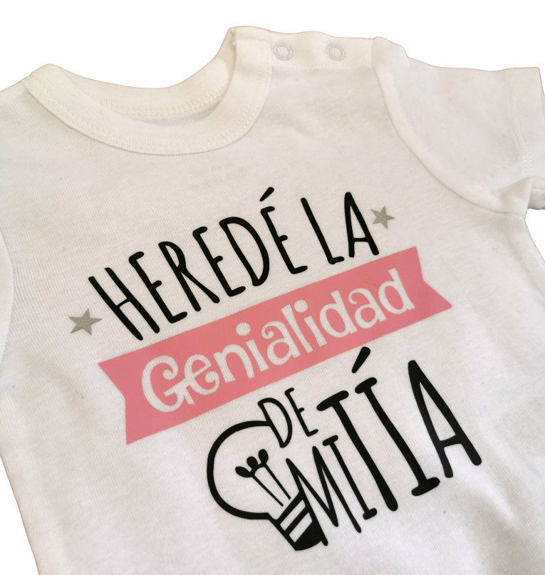 Body GENIALIDAD DE MI TÍA... (Frase)