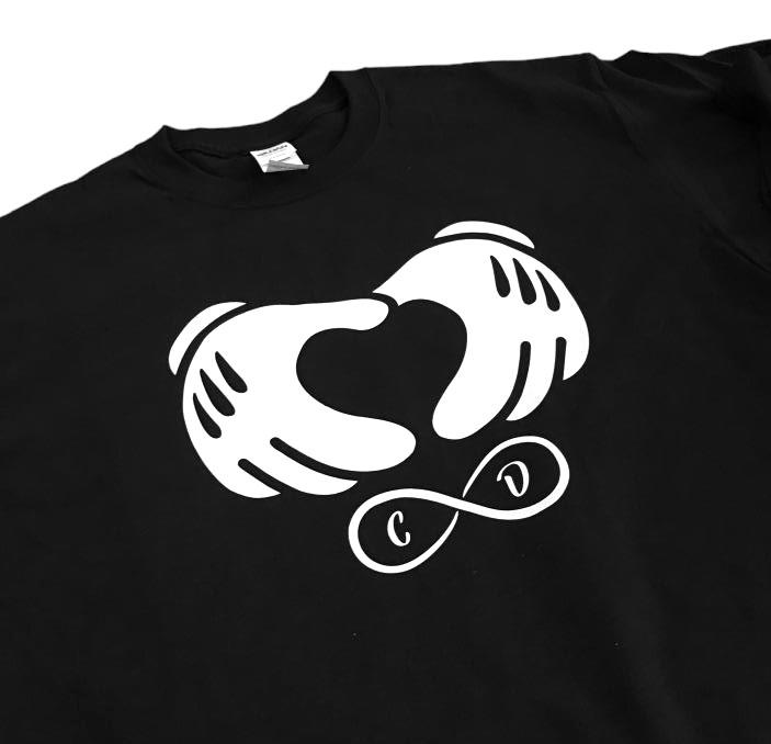 Camiseta GUANTES MICKEY CON INFINITO