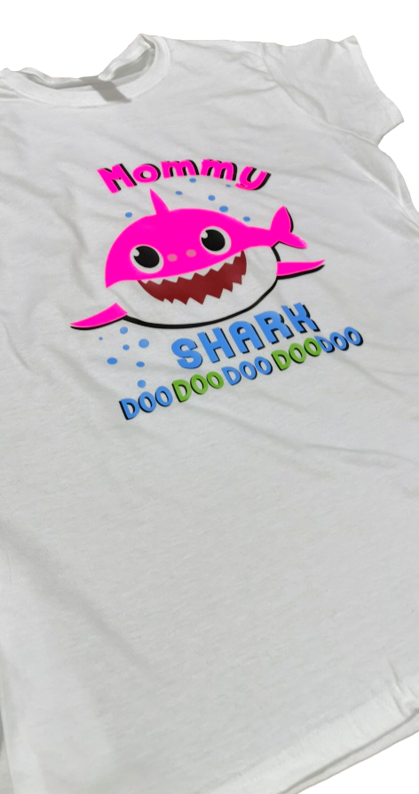 Camiseta FAMILIA SHARK DOO