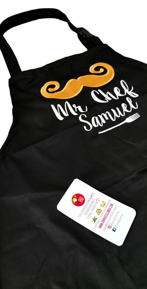 Delantal MOSTACHO - MR CHEF (Nombre)