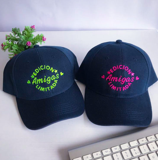 Gorra AMIGAS EDICIÓN LIMITADA