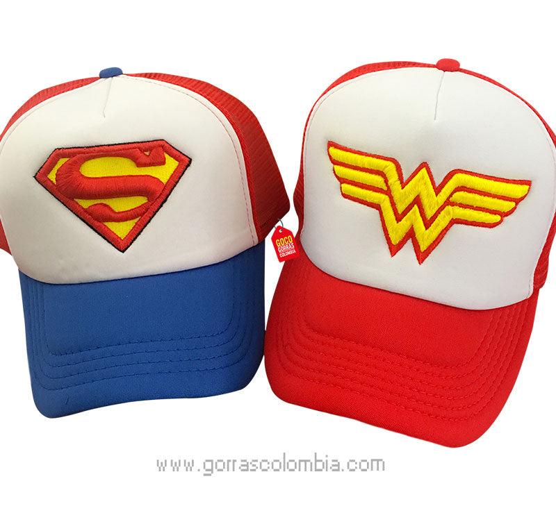 Gorras SUPERMAN Y MUJER MARAVILLA 3D