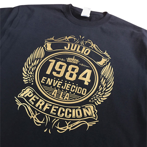 Camiseta ENVEJECIDO A LA PERFECCIÓN (Mes-Año)