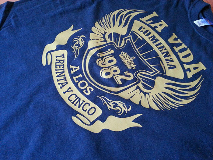 Camiseta LA VIDA COMIENZA (Año-Edad)