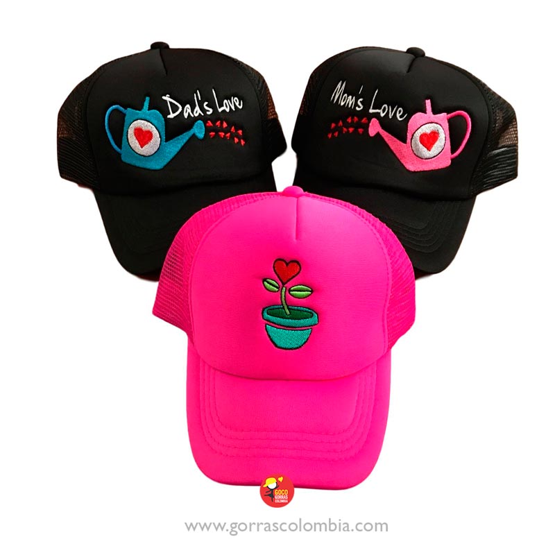 Gorras REGADERAS Y PLANTA CORAZÓN - DAD´S & MOM´S LOVE