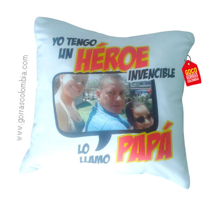 Cojín HÉROE INVENCIBLE (Foto)