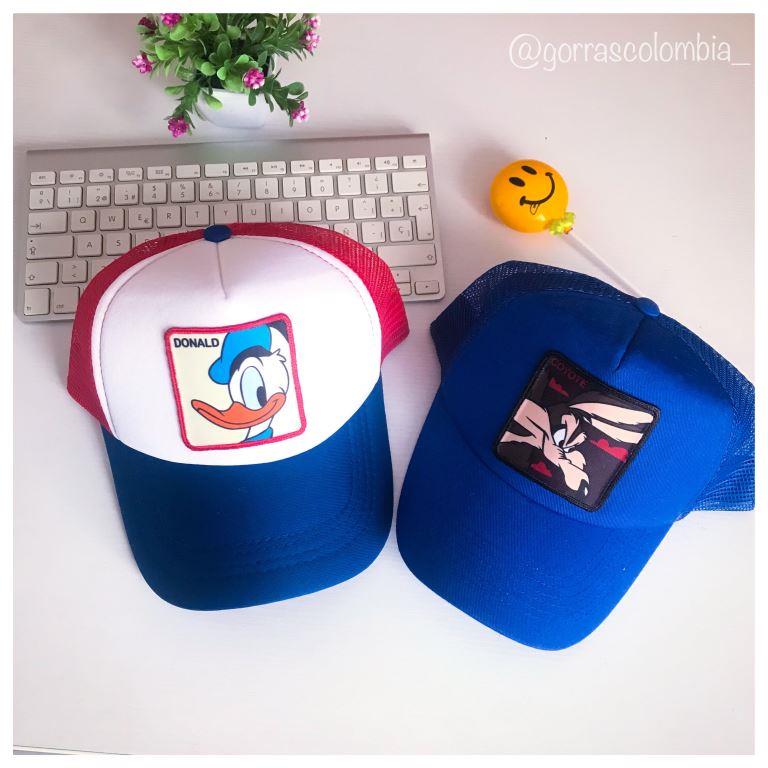 Gorras PATO DONALD Y COYOTE