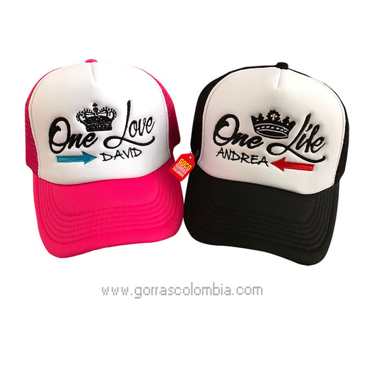 Gorras ONE LOVE AND ONE LIFE (Nombres)